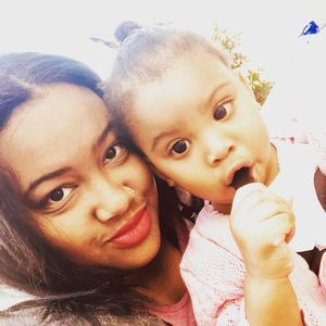 Meet your Posher, Sade